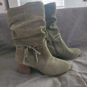 Green suede ankle boots
